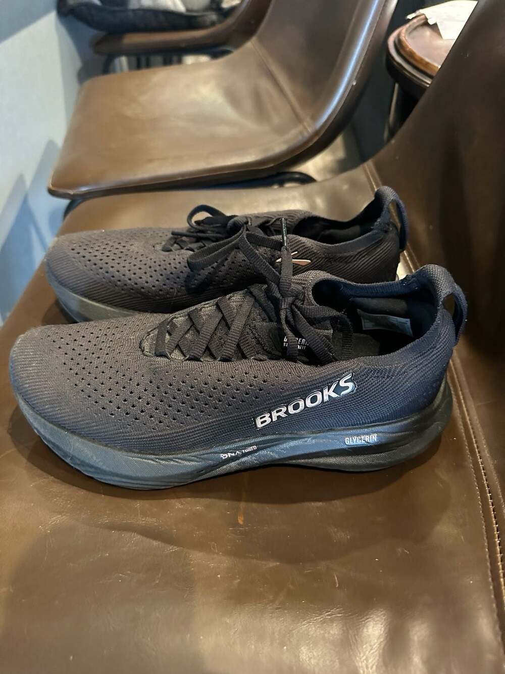 Brooks Glycerin StealthFit 22 women’s Running Shoes Black